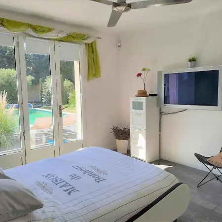 Superbe 7 Personnes Villa Villeneuve-lès-Avignon